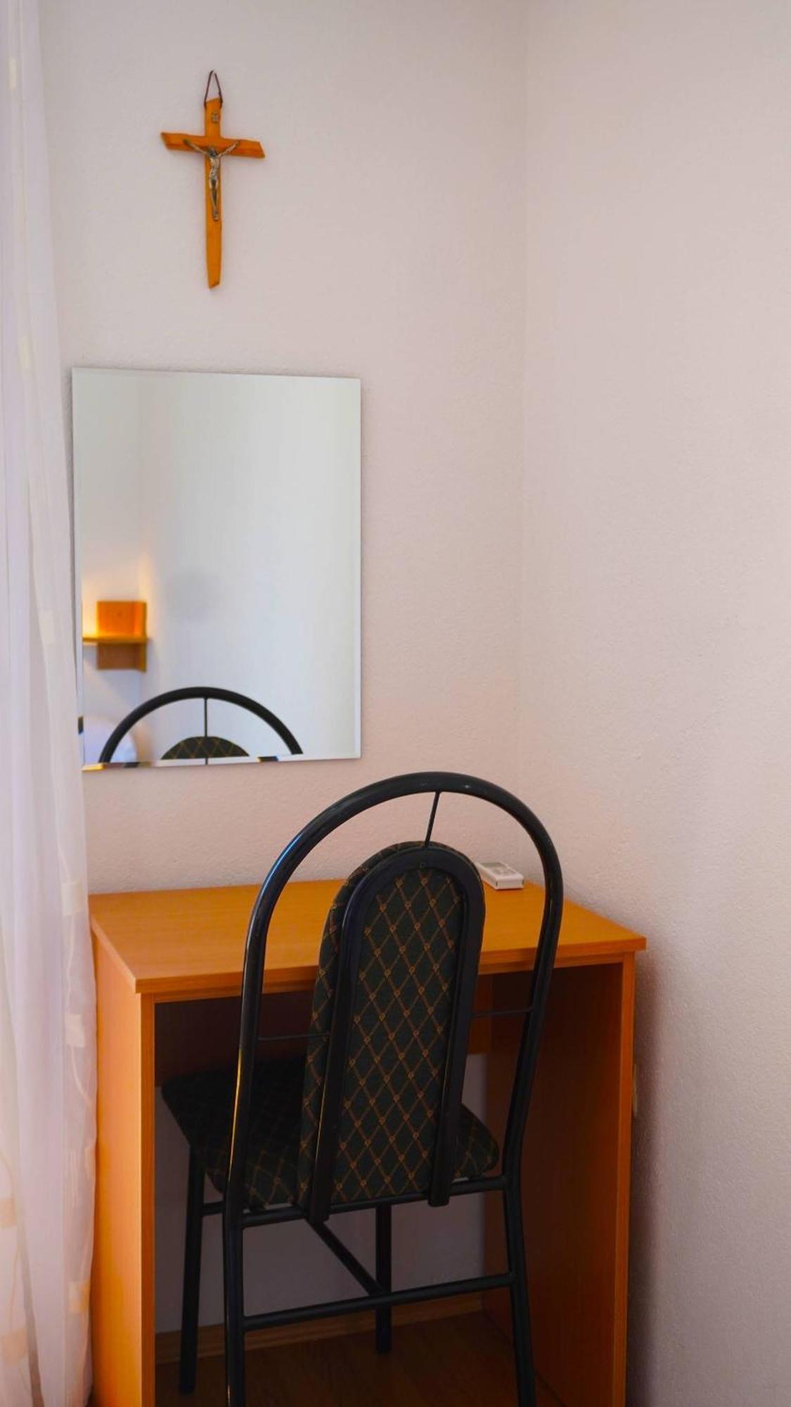 Hotel Pansion Viola à Međugorje Extérieur photo