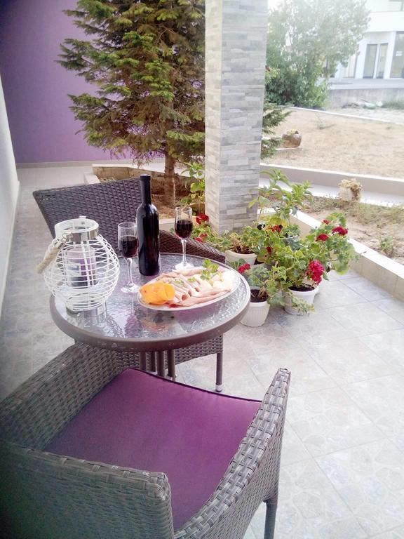 Hotel Pansion Viola à Međugorje Extérieur photo